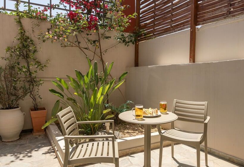 חדר אקונומי, Talos Hotel Apartments