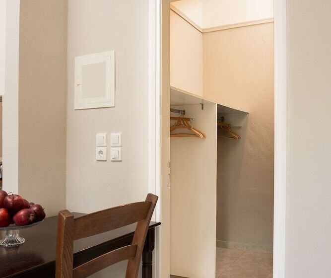 סטודיו סופריור, Talos Hotel Apartments