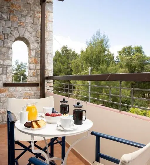 استودیوی سوپریور, Talos Hotel Apartments