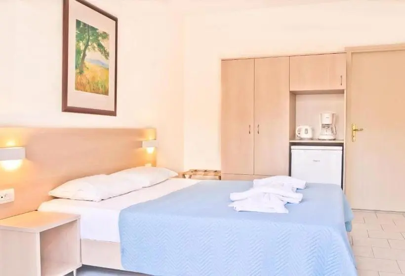 اتاق اکونومی, Talos Hotel Apartments