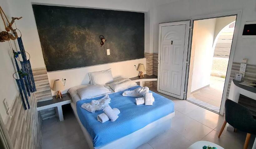 اتاق استاندارد با چشمانداز استخر, Villa Anto