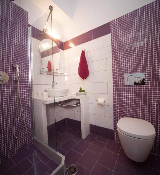 Standardzimmer mit Poolblick, Villa Anto