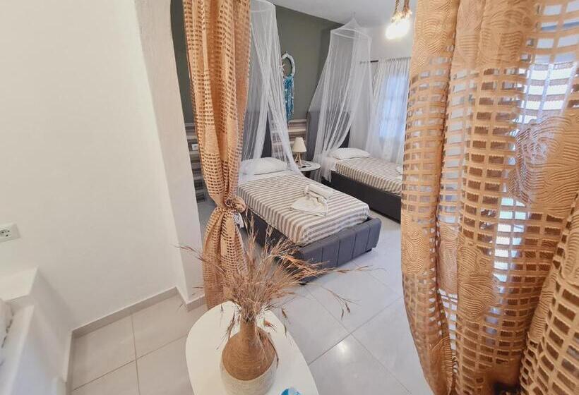 3 Bett Superior Zimmer, Villa Anto