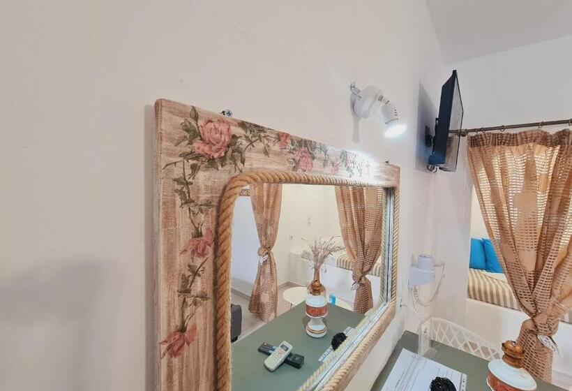 3 Bett Superior Zimmer, Villa Anto