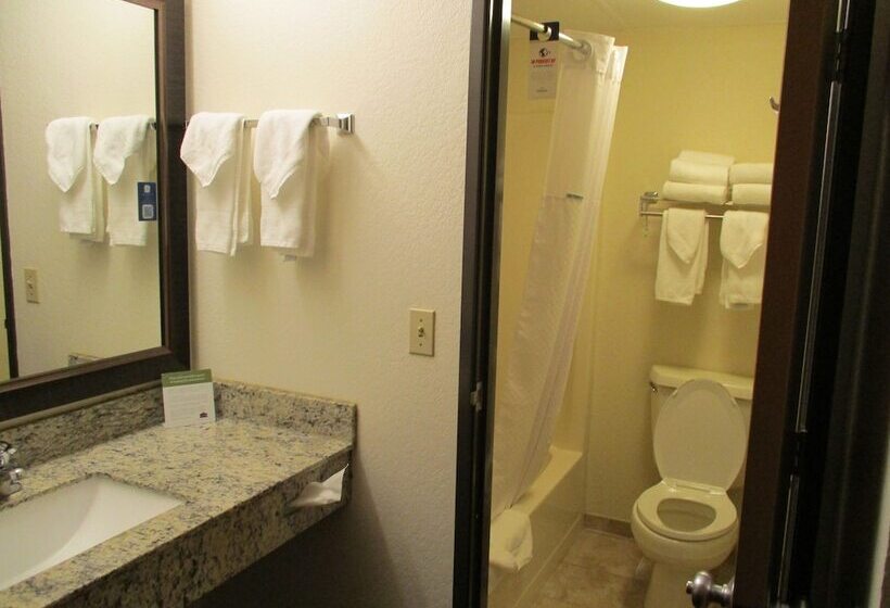 חדר אקזקיוטיב, Americinn By Wyndham Calumet