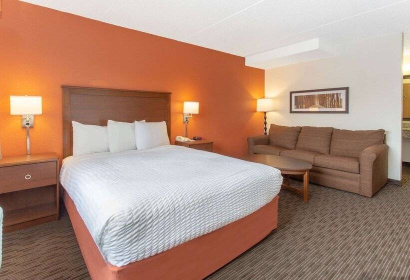 חדר אקזקיוטיב, Americinn By Wyndham Calumet