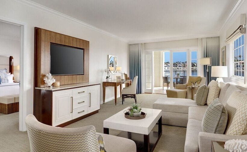 جناح ذو إطلالة, Balboa Bay Resort