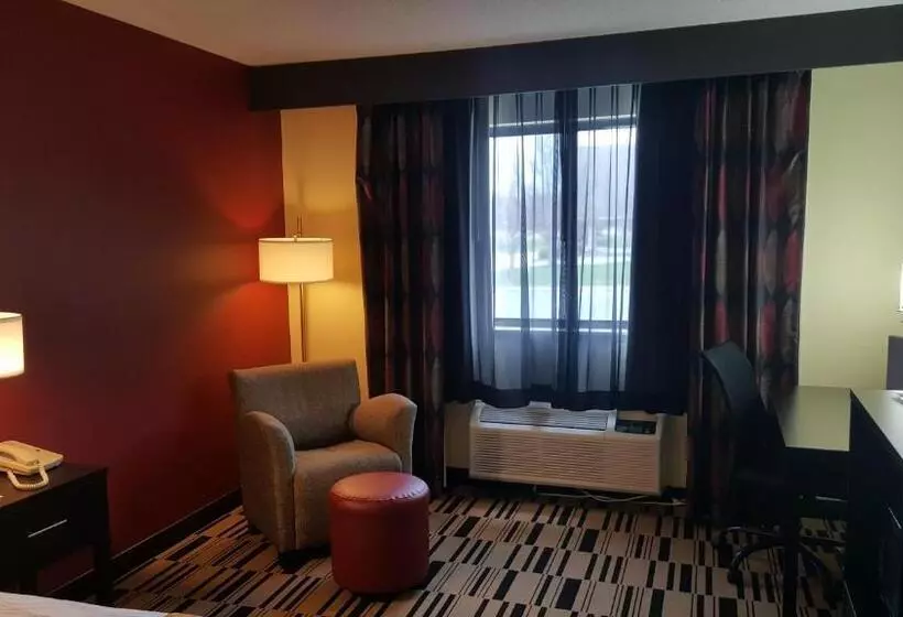 キングサイズベッドのスタンダードルーム, Best Western Shippensburg