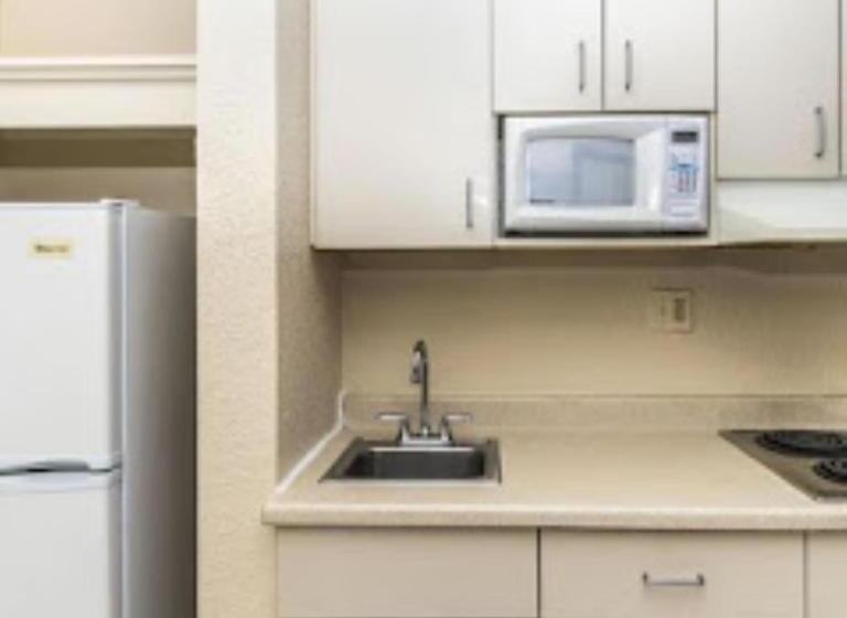 Люкс Адаптированный для Инвалидов, Countryside Suites Kansas City Independence I 70 East Sports Complex
