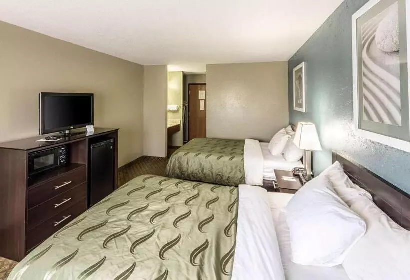 ２ダブルベッドのスタンダードルーム, Quality Inn Columbia City Near Us30