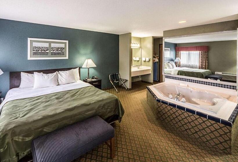 Suite Cama King, Quality Inn Columbia City Near Us30
