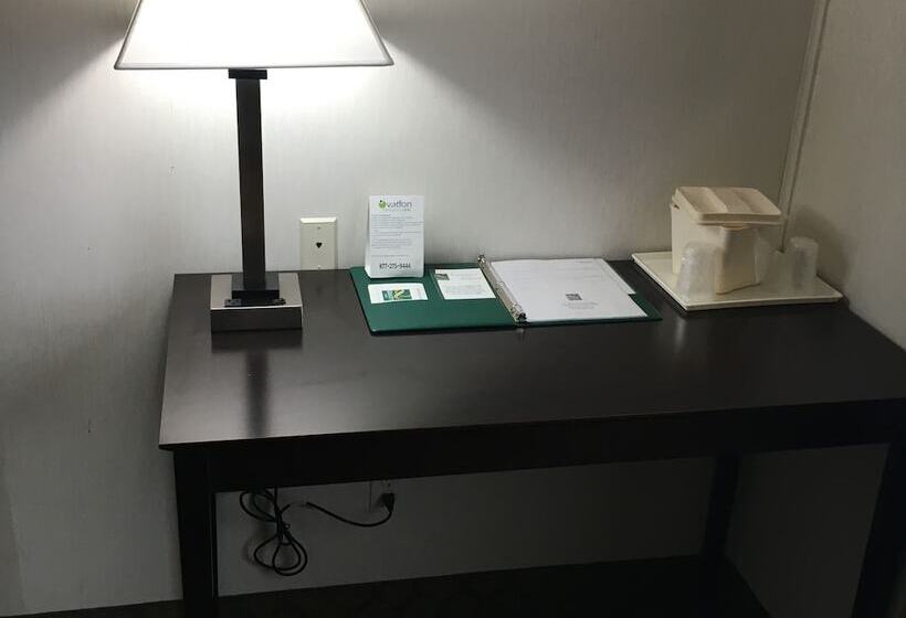 Quarto Standard 2 Camas Casal, Quality Inn Columbia City Near Us30