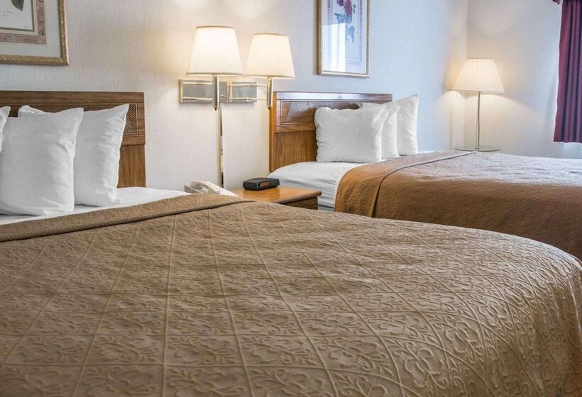 带2个双人床的标准工作室, Quality Inn Hudsonville South