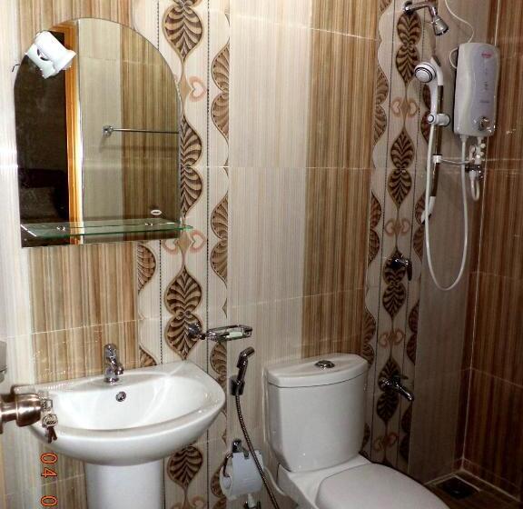 חדר סטנדרט עם מרפסת, Sunshine Tourist Rest