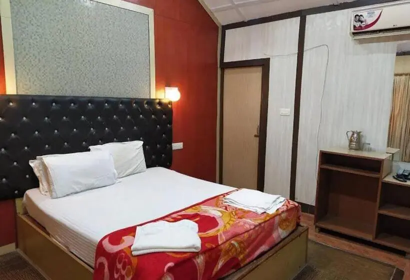 デラックスルーム, Gold India Beach Resort
