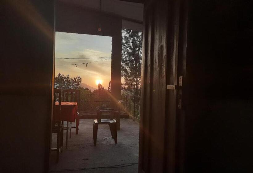 패밀리 룸 산 전망, Ella New Green View