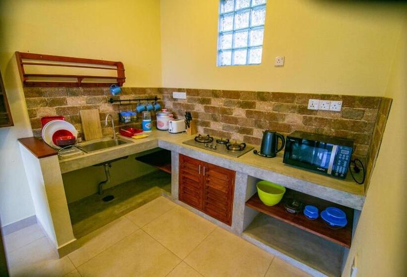 Apartamento 1 Dormitório Vista Mar, Athithi Villa