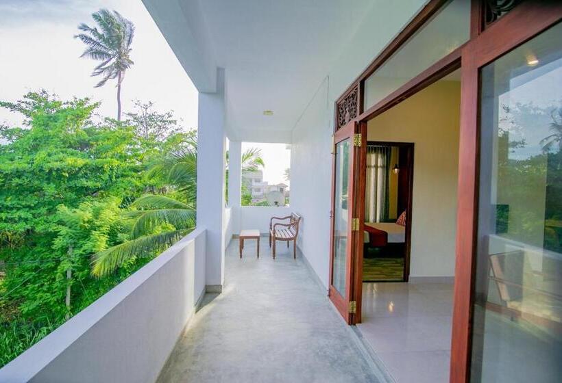 Apartamento 1 Dormitório Vista Mar, Athithi Villa