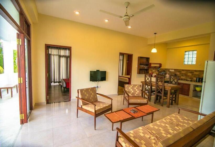 آپارتمان 1 خوابه با چشم‌انداز دریا, Athithi Villa