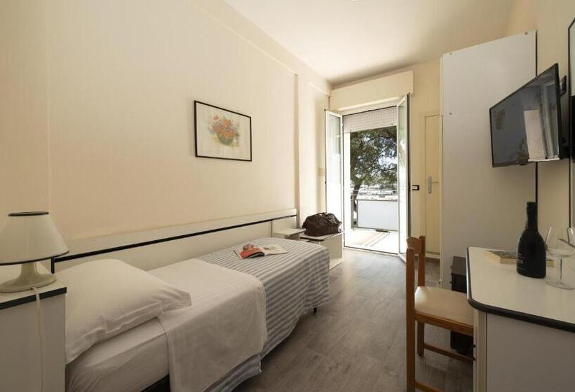 Standard Einzelzimmer mit Balkon, Baltic