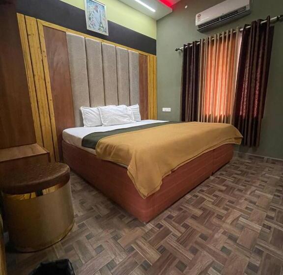 Трехместный Номер Deluxe, Ragam Resort