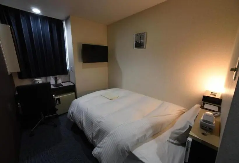 ダブルベッドのベーシックルーム, R Hotels Inn Hokkaido Asahikawa