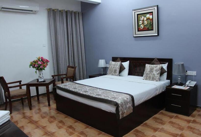 اتاق استاندارد یک نفره, Majan Guest House L.l.c