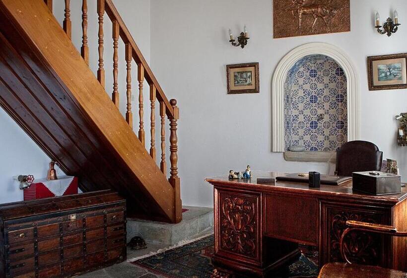 اتاق استاندارد با چشم‌انداز کوهستان, Archontiko Repana   Makrinitsa Stone Retreat