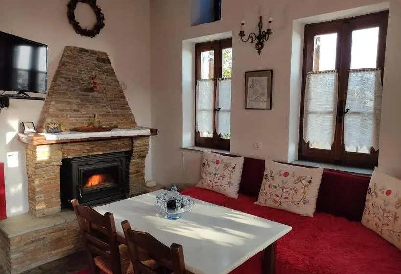 ドゥプレックスルーム, Archontiko Repana   Makrinitsa Stone Retreat
