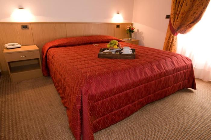 스탠다드 룸, Petit Tournalin