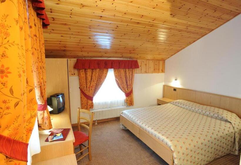 스탠다드 룸, Petit Tournalin