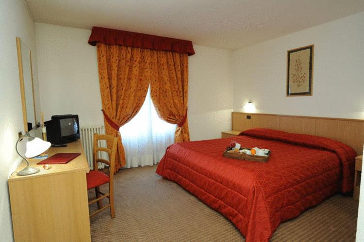 스탠다드 룸, Petit Tournalin