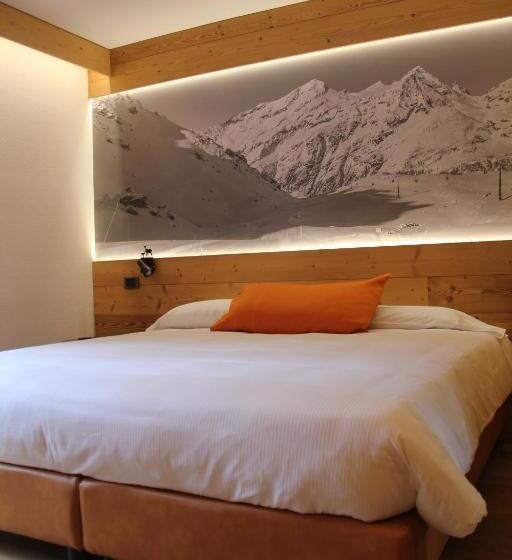 발코니 디럭스 룸, Petit Tournalin