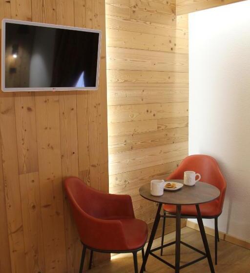 디럭스 룸 산전망, Petit Tournalin