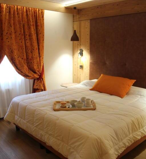 디럭스 룸 산전망, Petit Tournalin