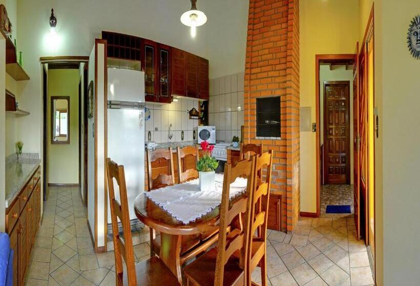 חדר משפחתי, Morada Do Sol Apart