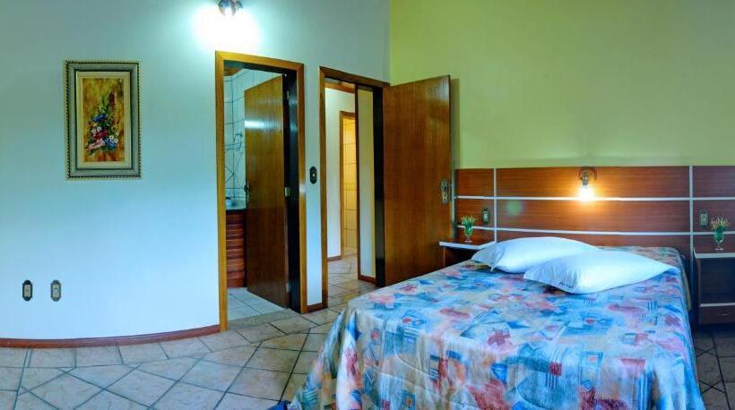 חדר משפחתי, Morada Do Sol Apart