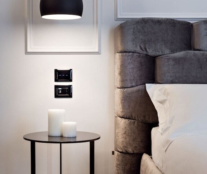 سوییت جونیور با بالکن, La Spezia By The First  Luxury Rooms & Suites