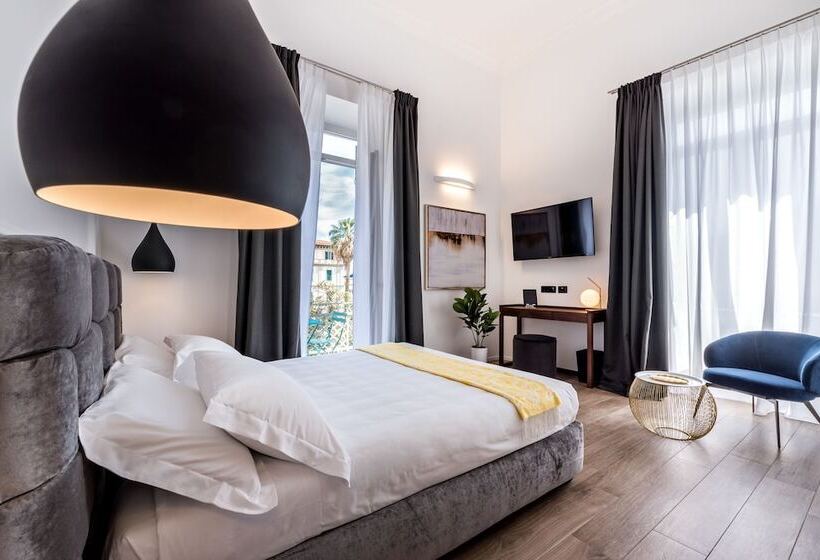 جناح جونيور مزوَّد بشرفة, La Spezia By The First  Luxury Rooms & Suites