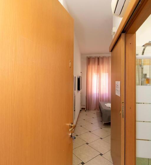 اتاق استاندارد, Vitti S Home Verona 3