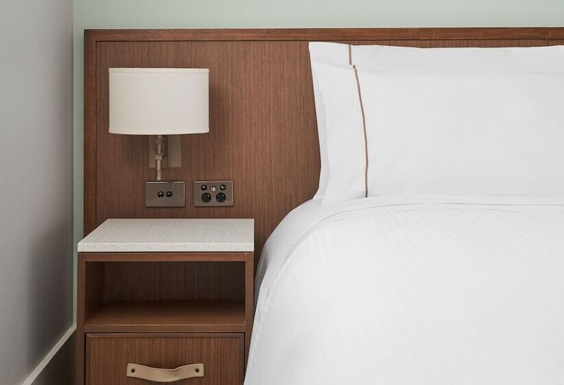 اتاق استاندارد با تخت دوبل و چشمانداز, Element Melbourne Richmond