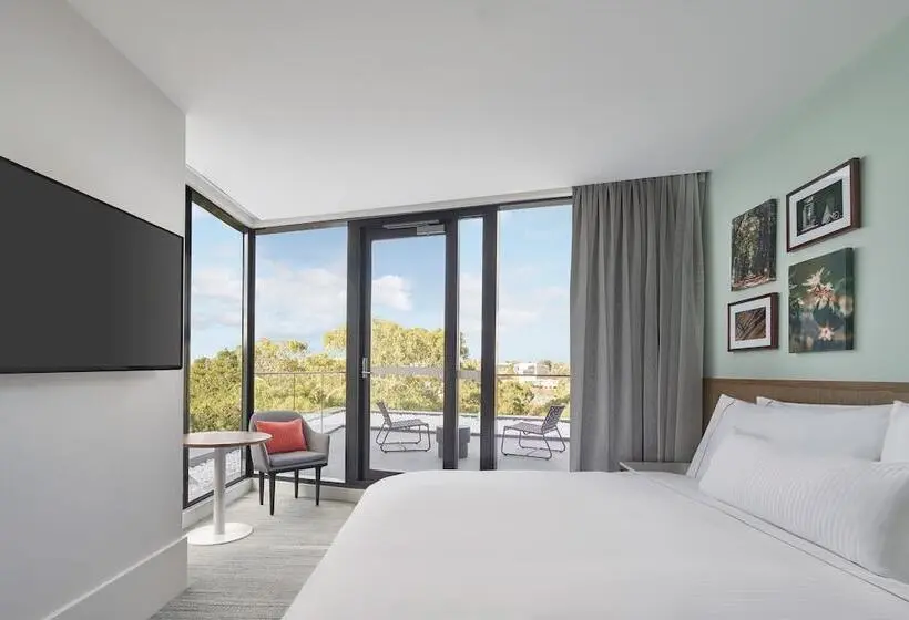 景色の見えるダブルベッドスタンダードルーム, Element Melbourne Richmond