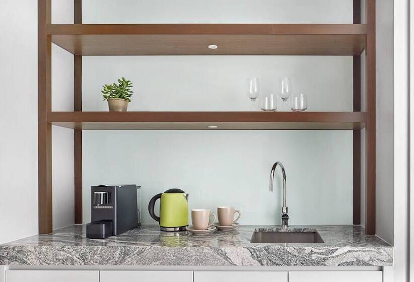 اتاق استاندارد با چشمانداز, Element Melbourne Richmond