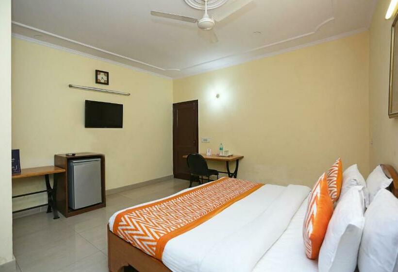 اتاق کلاسیک سه تخته, O Kalkaji Residency Bnb Near Lotus Temple