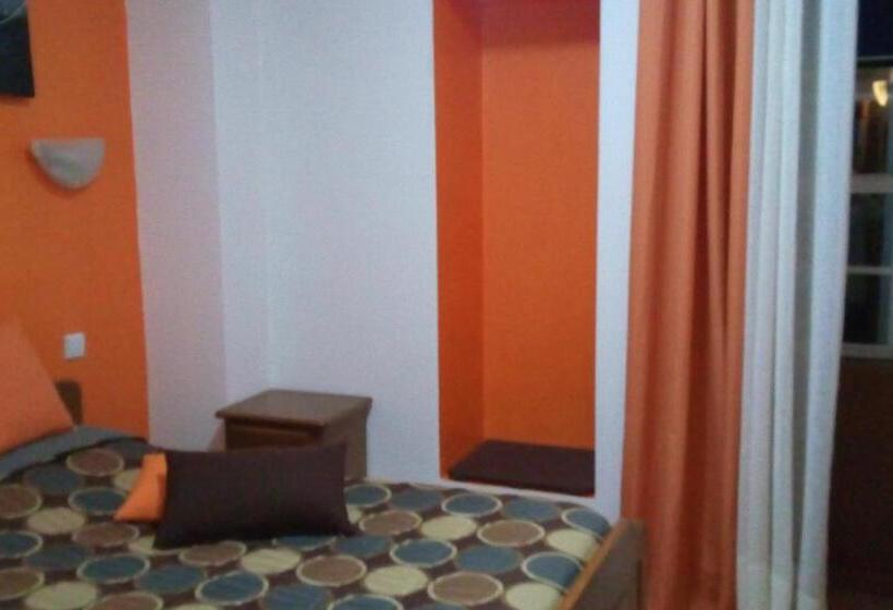 스탠다드 룸, Residencial Moeda