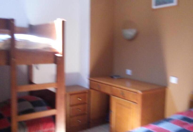 스탠다드 트리플 룸, Residencial Moeda