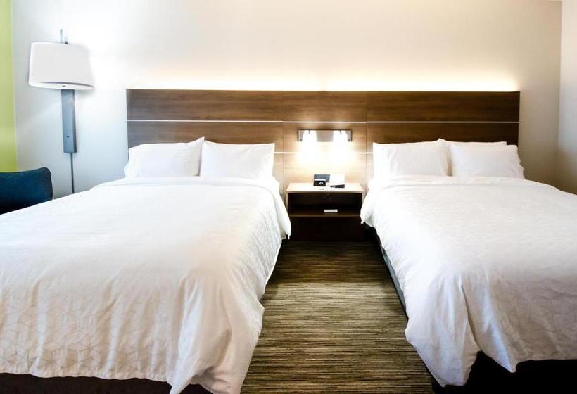 家庭间, Holiday Inn Express & Suites Taylor, An Ihg