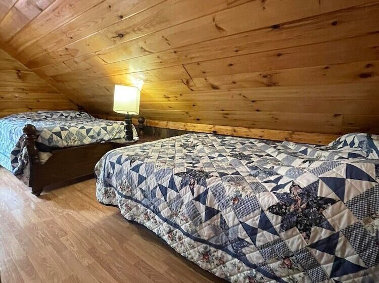 منزل غرفة نوم واحدة, Meramec River Resort