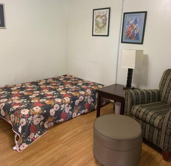 غرفة إقتصادية, Meramec River Resort