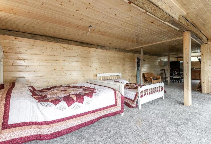 غرفة ديلوكس مزودة بشرفة, Meramec River Resort